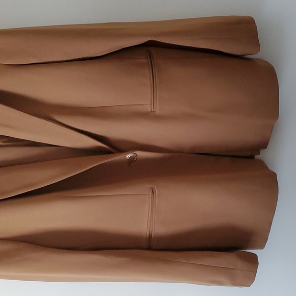 Elie. By Elie Tahari Women's Tan Blazer sz 14 - Picture 3 of 14